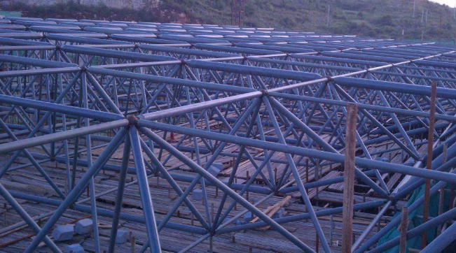 成都概述网架加工中对钢材的质量的过细恳求