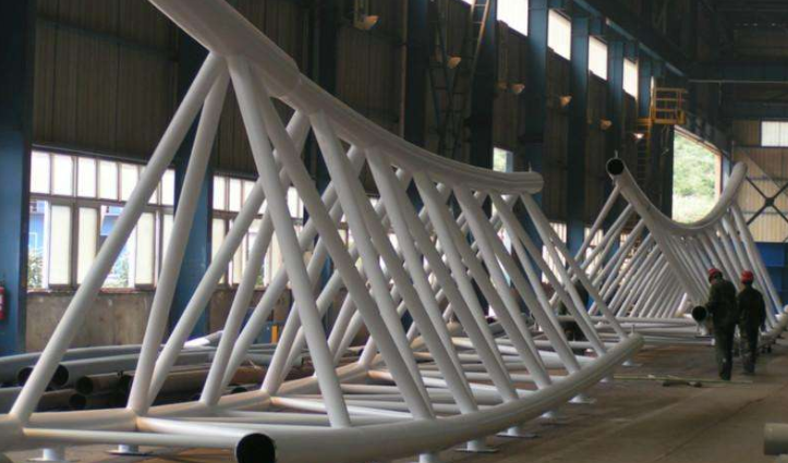 成都管廊钢结构与桁架结构的管道支架应该如何区分